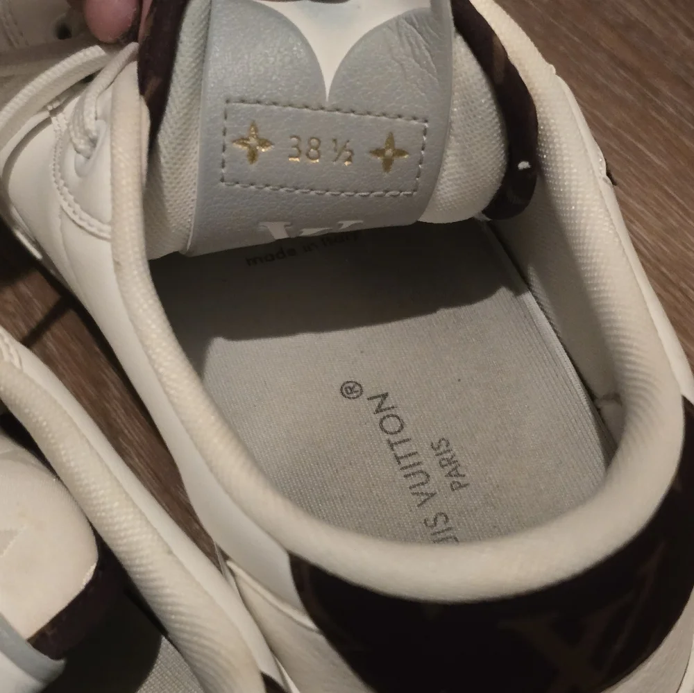 Louis vuitton Charlie shoes size 38.5